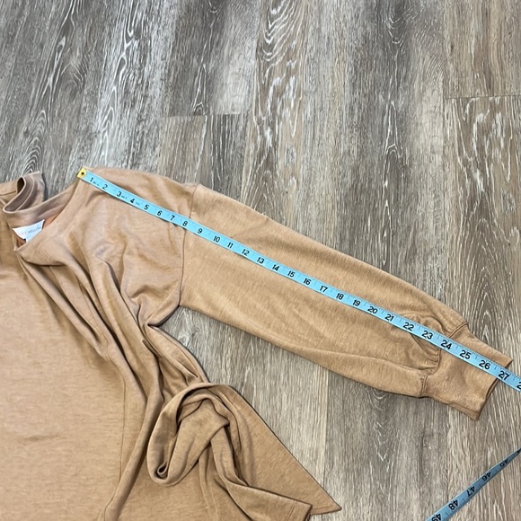 Liz Claiborne- woman’s blouse - Picture 9 of 9